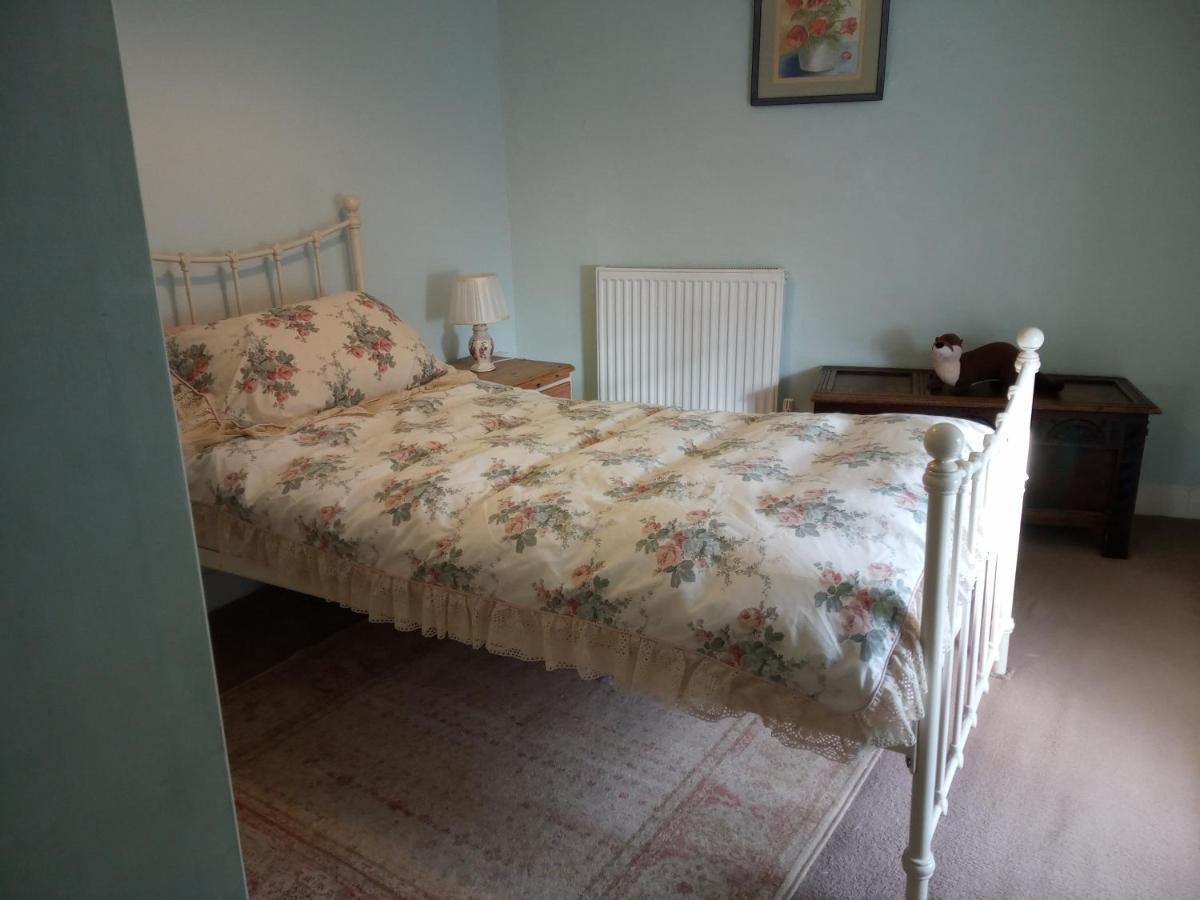 Ty Hen - Quirky Grade II Listed Cottage Blaenau Ffestiniog Bagian luar foto